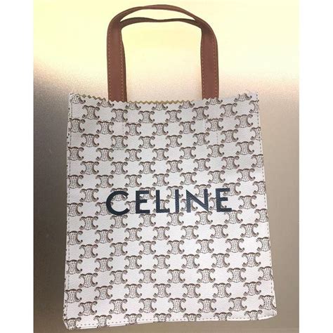 celine 法國 官網